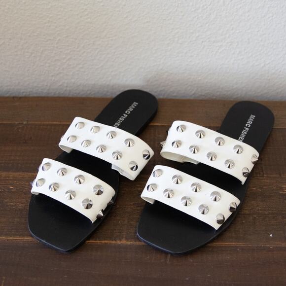 New MARC FISHER Bolive Studded Flat Sandals In Open White - Picture 2 of 7